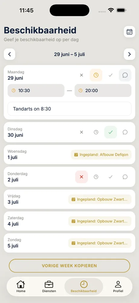 Weekly availability screen where workers mark each day available, partly available or unavailable